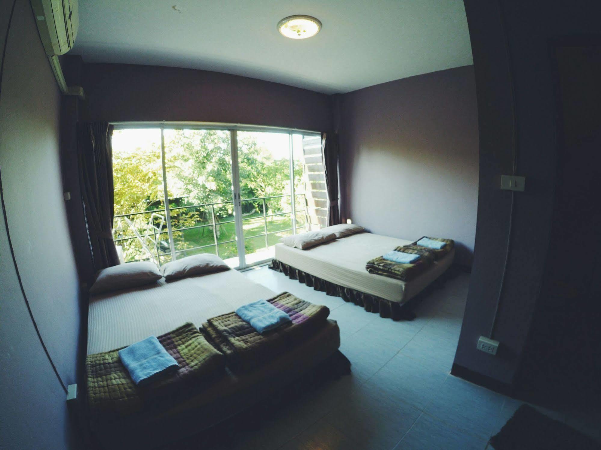 Lakeland Homestay Чиангмай Экстерьер фото
