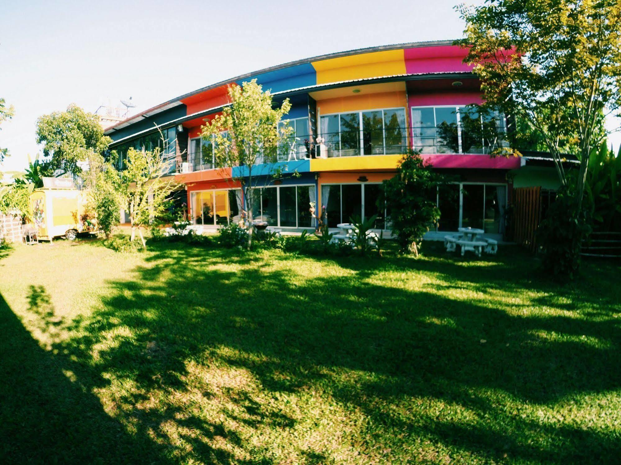 Lakeland Homestay Чиангмай Экстерьер фото